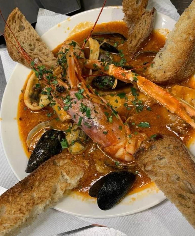 Zuppa di pesce